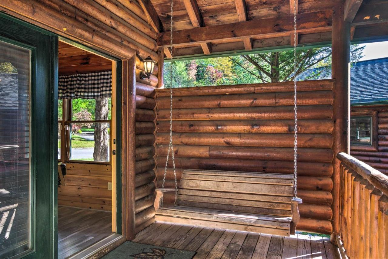 Dog Friendly, Romantic Mtn Getaway Hot Tub Pool Gatlinburg Luaran gambar